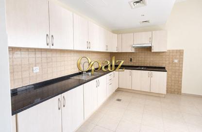 Apartment - Studio - 1 Bathroom for rent in Abdul Rahim Mohd Al Zarooni Building - Al Mankhool - Bur Dubai - Dubai
