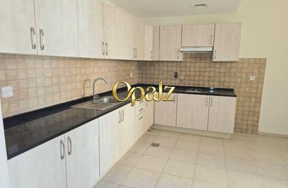 Apartment - Studio - 1 Bathroom for rent in Abdul Rahim Mohd Al Zarooni Building - Al Mankhool - Bur Dubai - Dubai