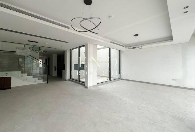 93994906 - Property Image 3
