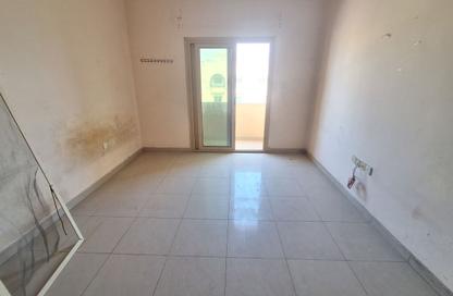 Apartment - 1 Bedroom - 2 Bathrooms for rent in Muwaileh 29 Building - Muwaileh - Sharjah