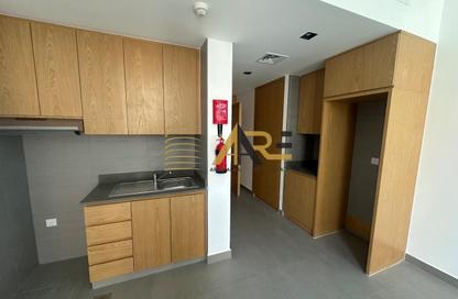 Apartment - Studio - 1 for rent in Palace Residences Al Mamsha - Al Mamsha - Muwaileh - Sharjah
