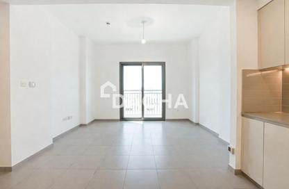 Apartment - 2 Bedrooms - 2 Bathrooms for rent in Zahra Apartments 2A - Zahra Apartments 2 - Zahra Apartments - Town Square - Dubai