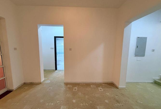 67070418 - Property Image 3