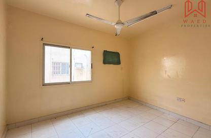 Office Space - Studio - 1 Bathroom for rent in Al Souk Al Kabeer - Bur Dubai - Dubai