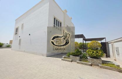 Villa - 5 Bedrooms - 7+ Bathrooms for rent in Al Aweer 1 - Al Aweer - Dubai