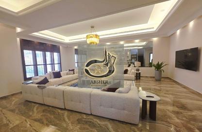 Villa - 5 Bedrooms - 7+ Bathrooms for rent in Al Aweer 1 - Al Aweer - Dubai