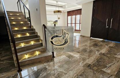 Villa - 5 Bedrooms - 7+ Bathrooms for rent in Al Aweer 1 - Al Aweer - Dubai Villa - 5 Bedrooms - 7+ Bathrooms for rent in Al Aweer 1 - Al Aweer - Dubai