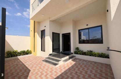 Villa - 5 - 7 for sale in Al Helio 1 - Al Helio - Ajman Villa - 5 - 7 for sale in Al Helio 1 - Al Helio - Ajman