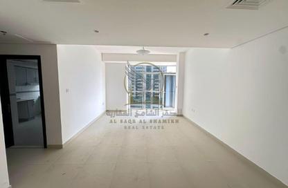 Apartment - 2 - 4 for rent in Al Majaz 1 - Al Majaz - Sharjah
