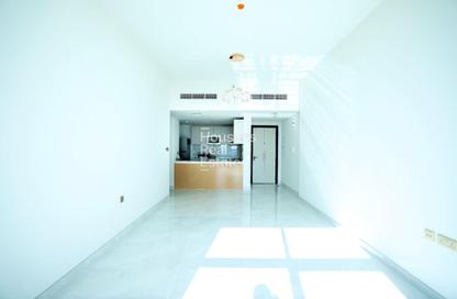 Apartment - 2 Bedrooms - 2 Bathrooms for rent in Skyz by Danube - Arjan - Dubai