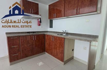 Apartment - Studio - 1 Bathroom for rent in Al Khan 9 building - Al Khan - Sharjah Apartment - Studio - 1 Bathroom for rent in Al Khan 9 building - Al Khan - Sharjah