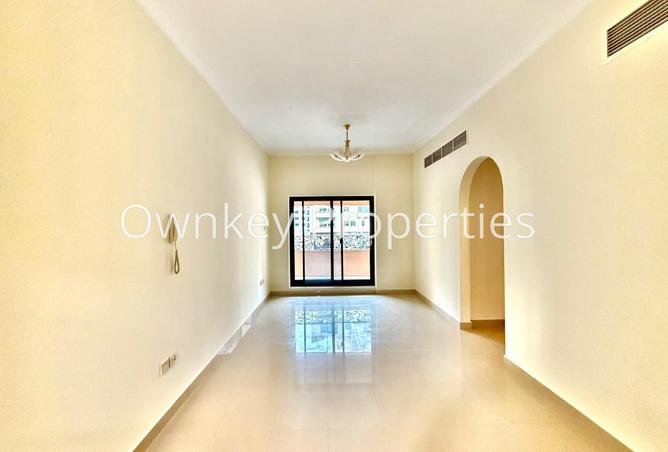 74624063 - Property Image 2