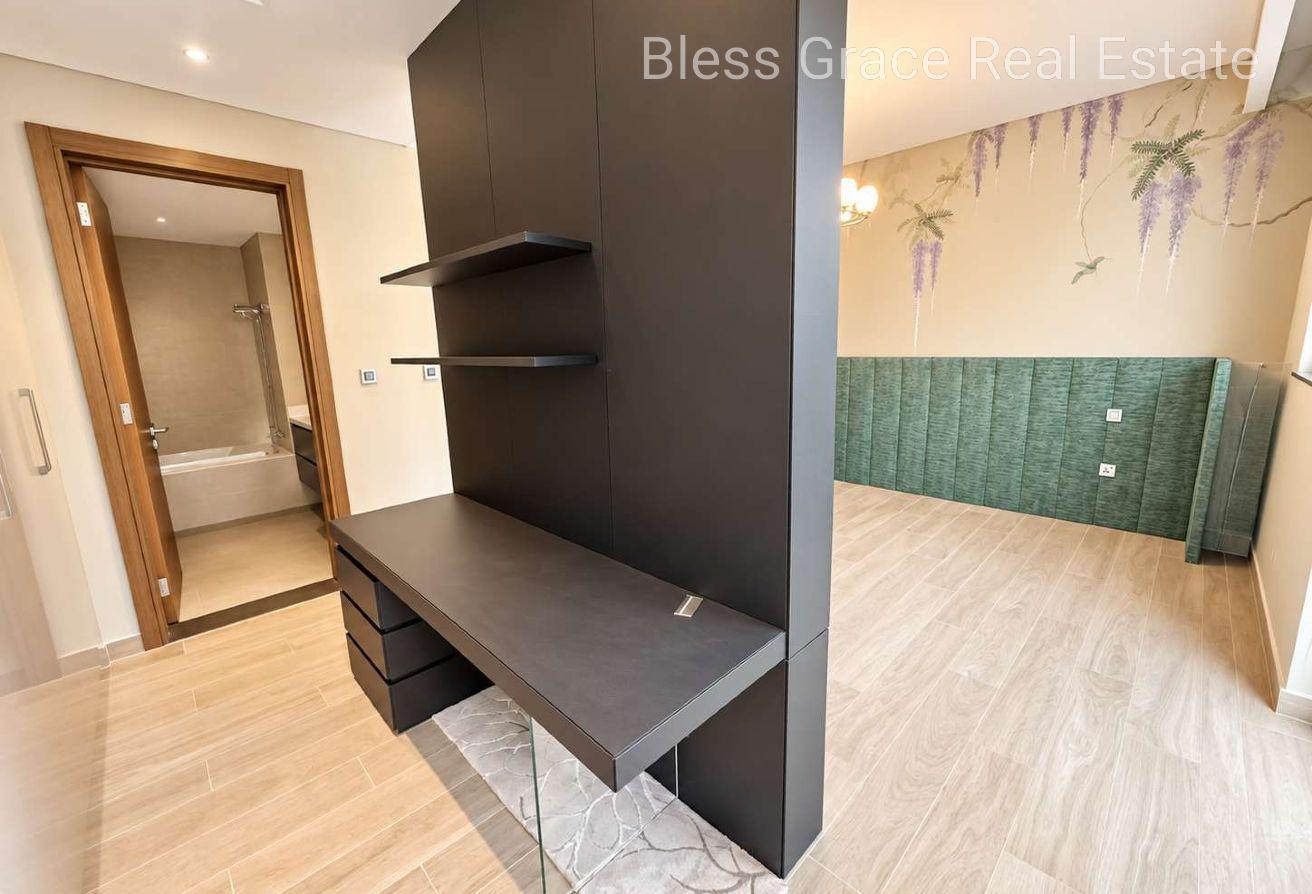 Corner Townhouse|Upgraded|next school|Best Quality photo 6