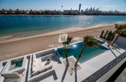 Villa - 4 Bedrooms - 6 Bathrooms for rent in Signature Villas Frond F - Signature Villas - Palm Jumeirah - Dubai