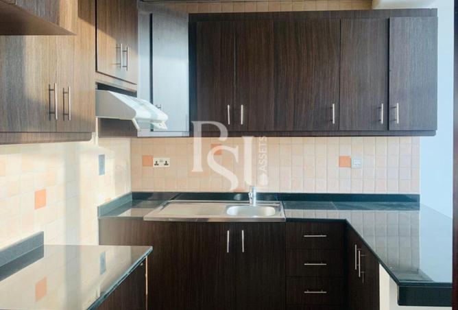 81112185 - Property Image 3