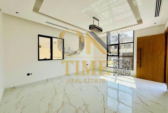 58572089 - صورة العقار 2