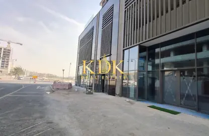 متجر - استوديو - 1 حمام للايجار في بي جي وان - الفرجان - دبي