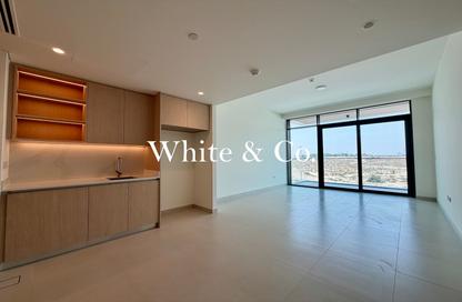 Apartment - 2 - 2 for sale in Golf Heights - The Views - Dubai