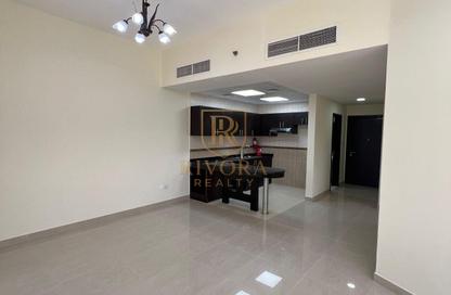 Apartment - 1 - 2 for rent in Infinity Building - Sheikh Zayed Road - Dubai Apartment - 1 - 2 for rent in Infinity Building - Sheikh Zayed Road - Dubai