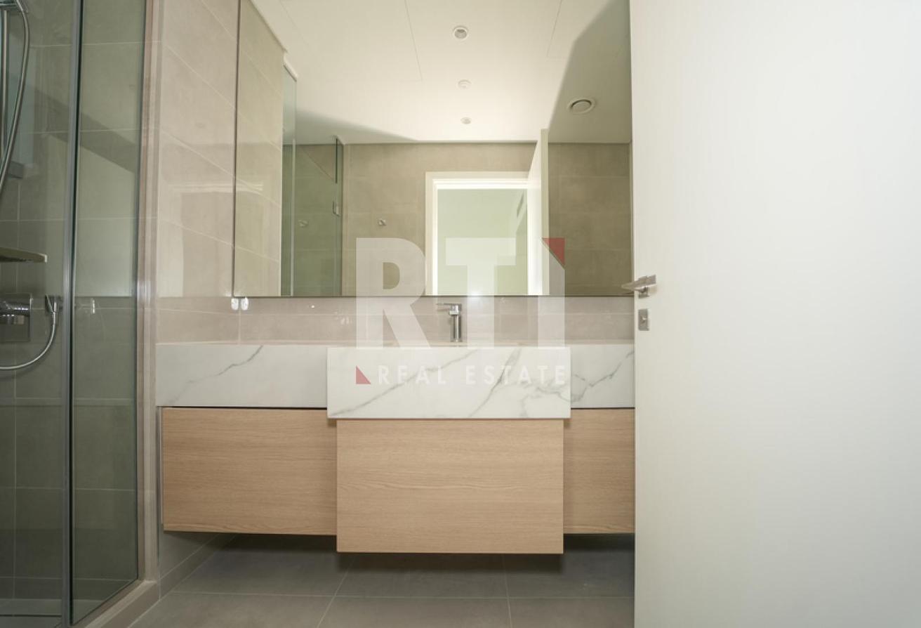 300K FOR 13 Months near to the pool photo 15
