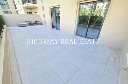 Apartment - 2 Bedrooms - 2 Bathrooms for rent in Azure Beach Residence - Maryam Island - Al Khan - Sharjah