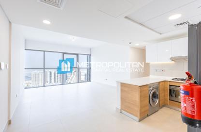 Apartment - 3 - 2 for sale in Radiant Square - City Of Lights - Al Reem Island - Abu Dhabi Apartment - 3 - 2 for sale in Radiant Square - City Of Lights - Al Reem Island - Abu Dhabi