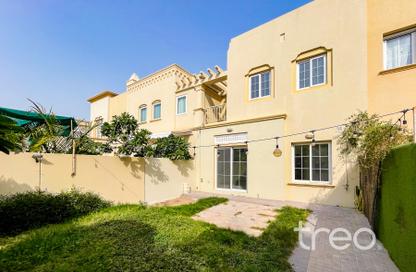 Villa - 2 Bedrooms - 3 Bathrooms for rent in Springs 8 - The Springs - Dubai Villa - 2 Bedrooms - 3 Bathrooms for rent in Springs 8 - The Springs - Dubai