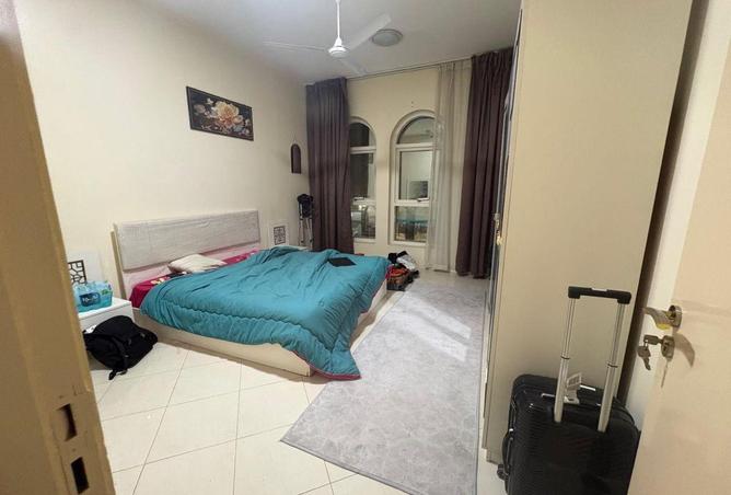 69500037 - Property Image 2