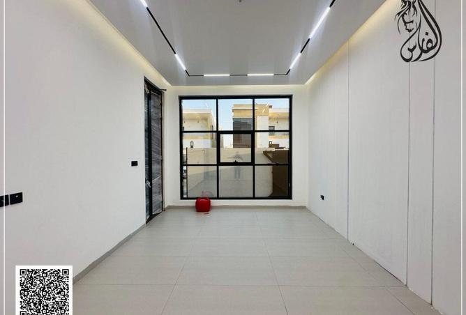 83227328 - Property Image 3