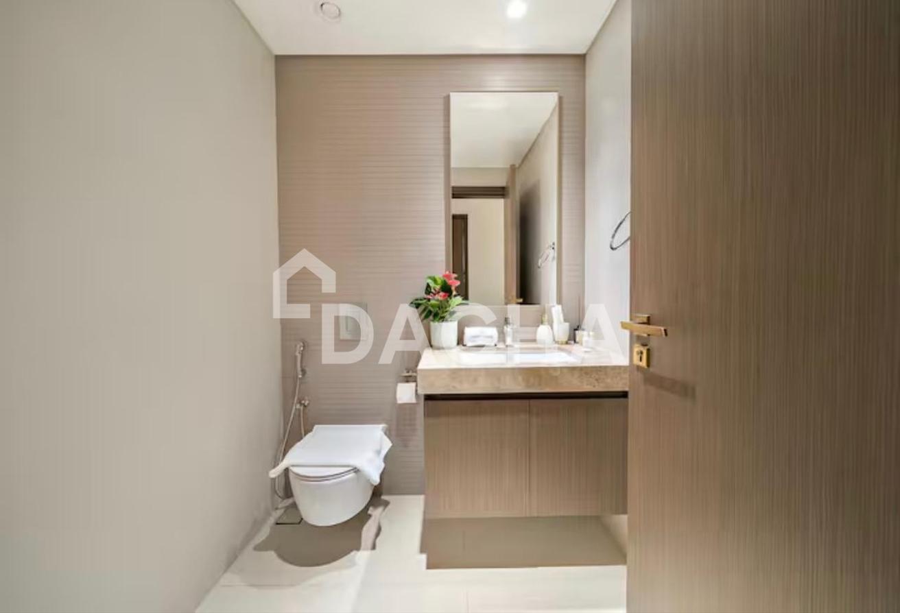 Fully Furnished | Palm Views | Vacant photo 16