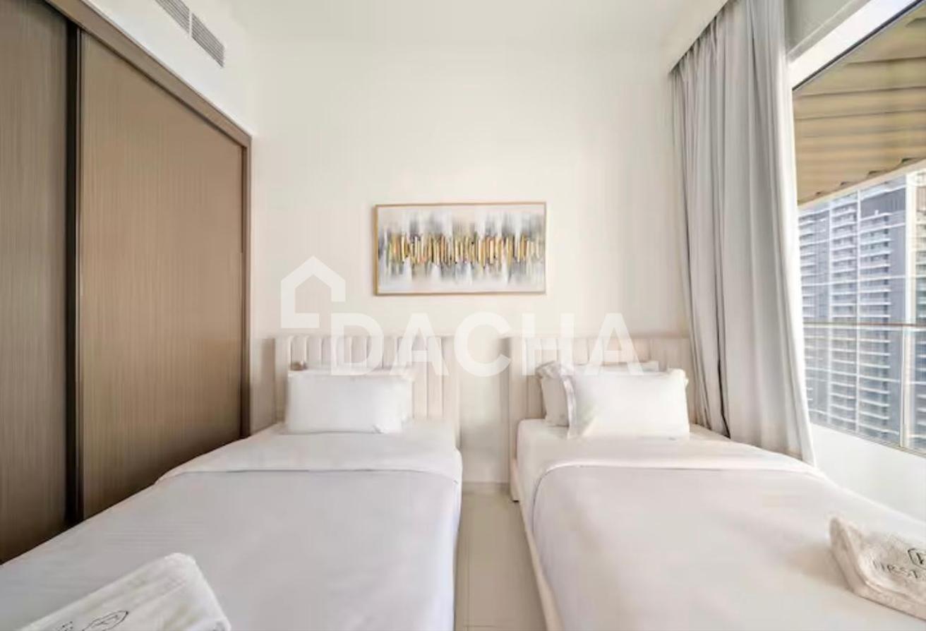 Fully Furnished | Palm Views | Vacant photo 11