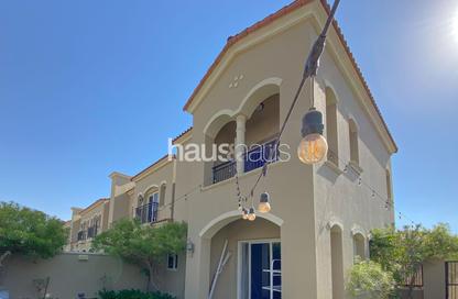 Villa - 3 Bedrooms - 4 Bathrooms for sale in Casa Dora - Serena - Dubai
