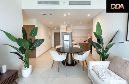Apartment - 2 Bedrooms - 2 Bathrooms for rent in Burj Royale - Downtown Dubai - Dubai