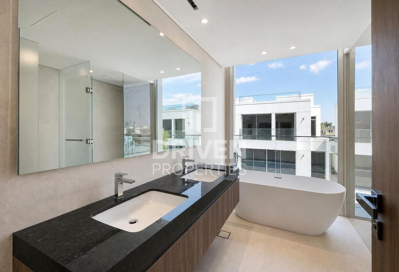 Premium Finishing| Corner Plot with Private Pool photo 26