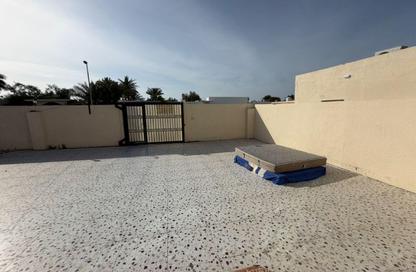 Villa - 5 Bedrooms - 6 Bathrooms for rent in Al Jazzat - Al Riqqa - Sharjah