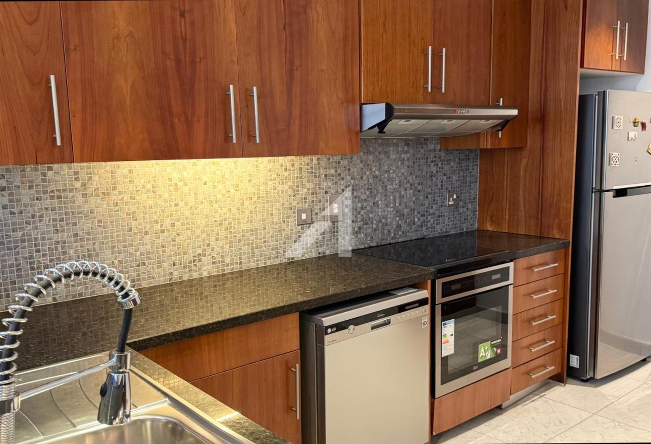 Elegant 2BR | Fully Furnished | Well Maintained photo 9