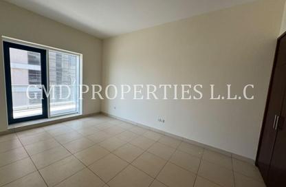 Apartment - 2 - 2 for rent in Bin Hendi Tower - Al Mankhool - Bur Dubai - Dubai