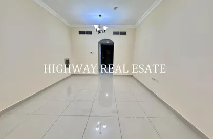 Apartment - 1 Bedroom - 2 Bathrooms for rent in Muwailih Building - Muwaileh - Sharjah