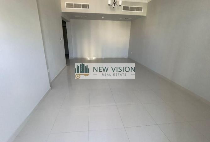 74638342 - Property Image 3