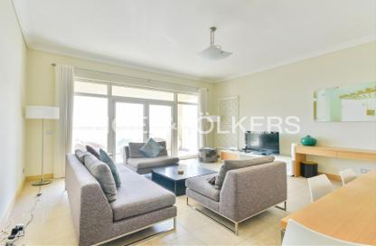 Apartment - 2 - 4 for rent in Al Das - Shoreline Apartments - Palm Jumeirah - Dubai