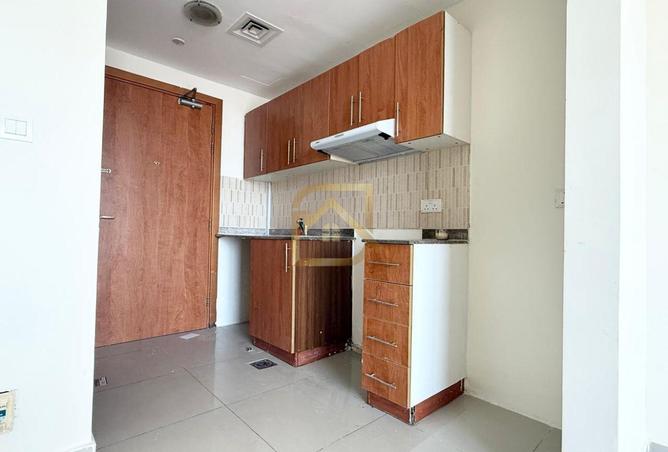 56977817 - Property Image 3