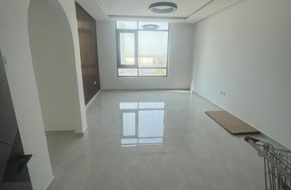 Apartment - 1 - 1 for rent in Corniche Tower - Ajman Corniche Road - Ajman Apartment - 1 - 1 for rent in Corniche Tower - Ajman Corniche Road - Ajman