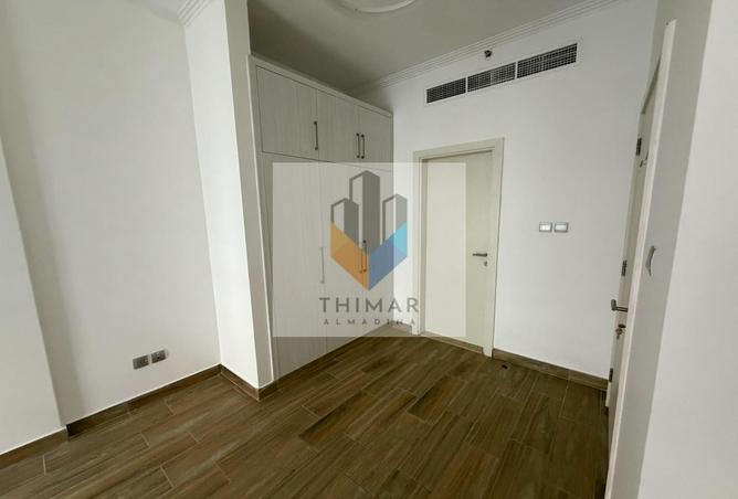 132030237 - Property Image 3