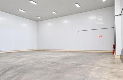 Warehouse - Studio - 2 for rent in Ras Al Khor Industrial 2 - Ras Al Khor - Dubai
