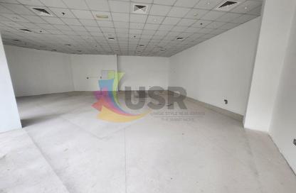 Shop - Studio for rent in Oud Metha - Bur Dubai - Dubai