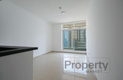 Apartment - Studio - 1 for rent in Botanica Tower - Dubai Marina - Dubai