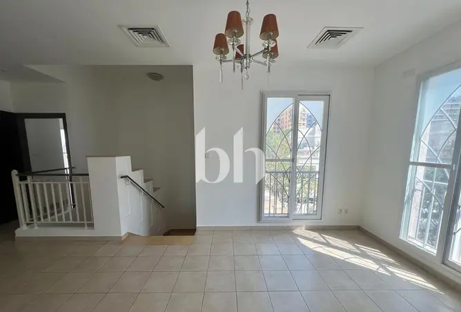 151917879 - Property Image 3