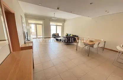Bulk Rent Unit - 2 Bedrooms - 3 Bathrooms for rent in Al Das - Shoreline Apartments - Palm Jumeirah - Dubai