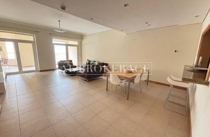 Bulk Rent Unit - 2 - 3 for rent in Al Das - Shoreline Apartments - Palm Jumeirah - Dubai
