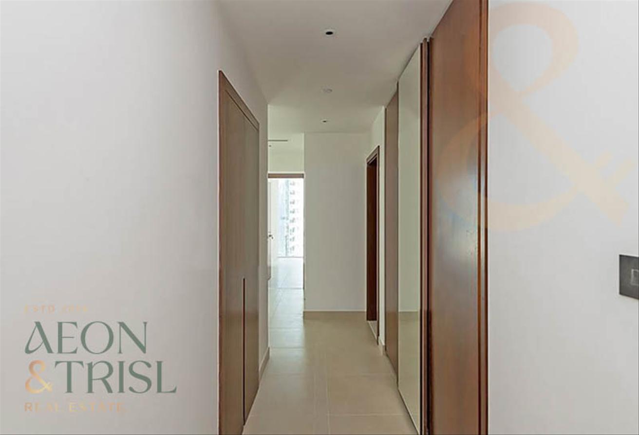 Marina Views | Large Layout | Ready to Move photo 14